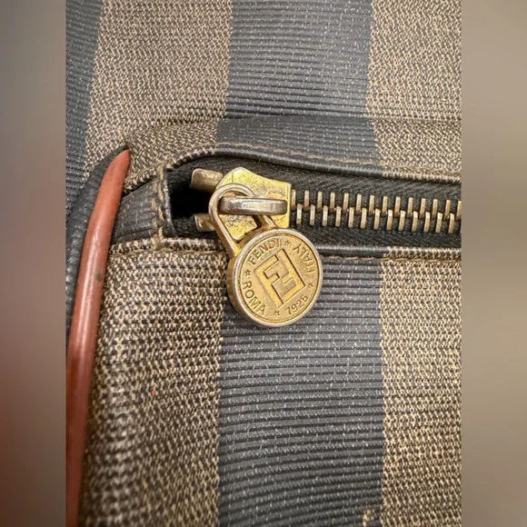 Vintage-Authentic Fendi Backpack -  Pequin pattern from the early to mid 90s - Picture 2 of 14